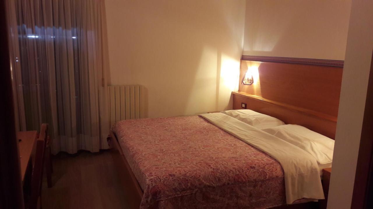 Hotel Edelweiss Passo del Tonale Dış mekan fotoğraf